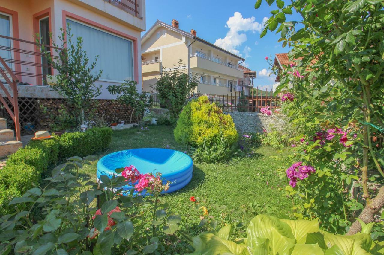 Apartmani Mishe Vevčani Εξωτερικό φωτογραφία